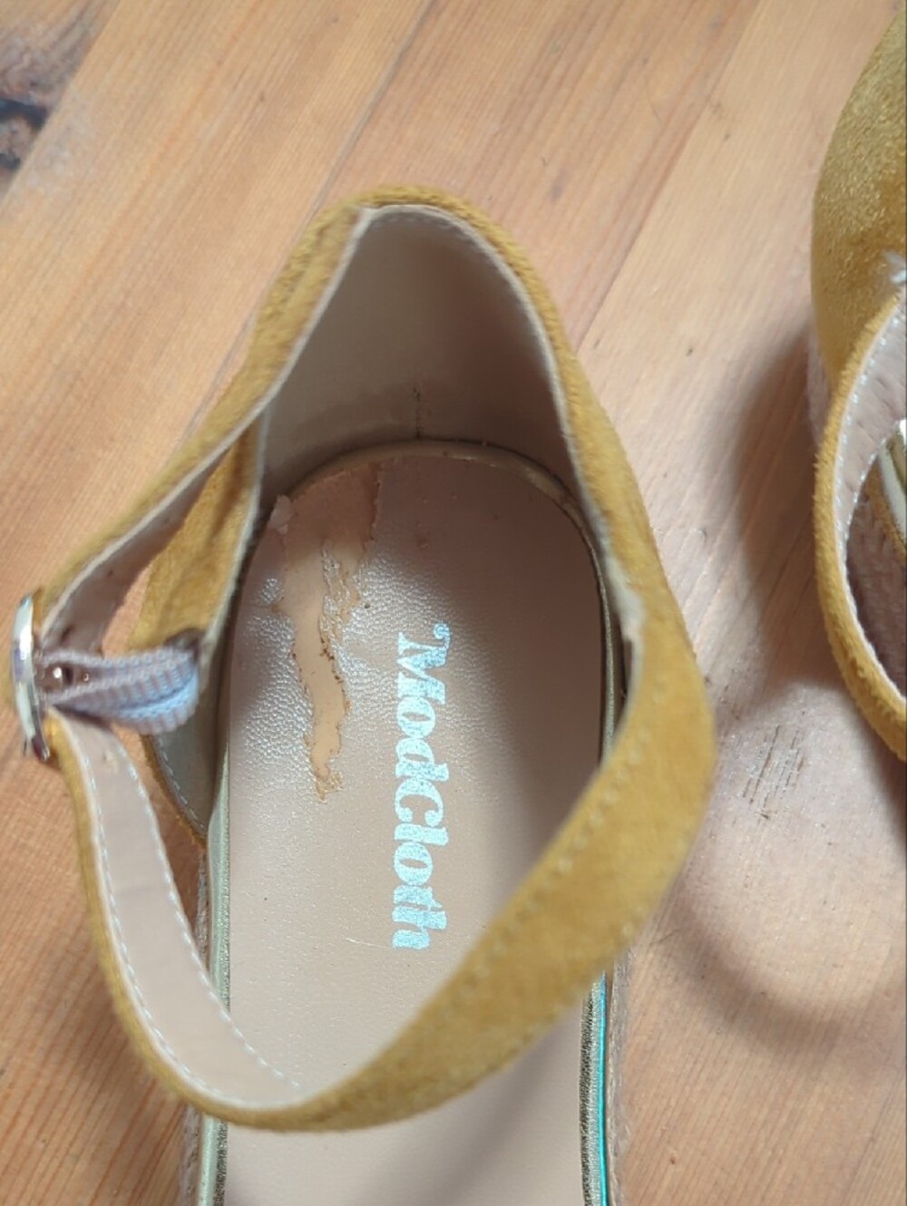 Modcloth Women’s Two-Tone Ankle Strap Pointed Flats — Green & Mustard - Picture 7 of 7